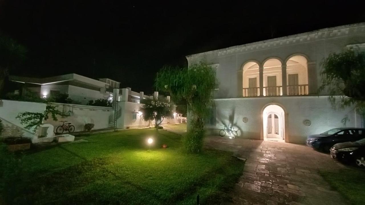 Villino Tronchetto Bianco Bed and Breakfast Mola di Bari Buitenkant foto