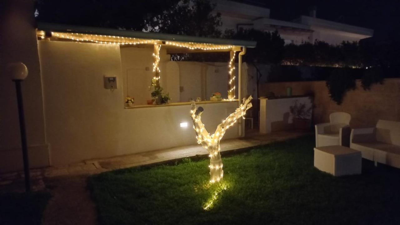 Villino Tronchetto Bianco Bed and Breakfast Mola di Bari Buitenkant foto